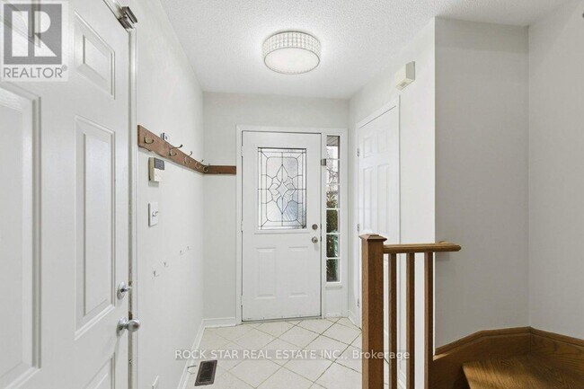 619 Southridge Dr in Hamilton, ON - Building Photo - Building Photo