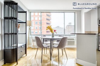 500 2nd Ave in New York, NY - Building Photo - Building Photo