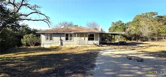 119 Thurman Rd in San Marcos, TX - Building Photo