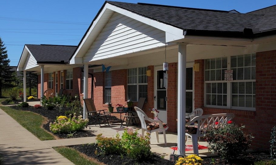 Jackson Retirement Village in Jackson, OH - Building Photo