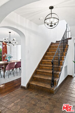 3365 Ley Dr in Los Angeles, CA - Foto de edificio - Building Photo