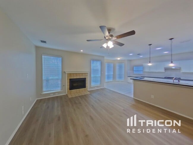 2522 Briarbrook Ln in Garland, TX - Building Photo - Building Photo