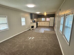 376 Hines Rd in Hogansville, GA - Building Photo - Building Photo