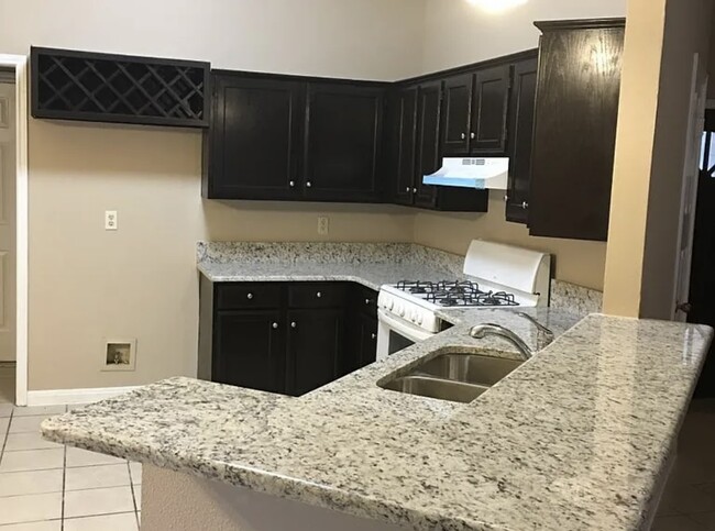 6335 John Chapman in San Antonio, TX - Building Photo - Building Photo