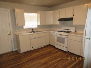 1755 Gordon Dr in Kingman, AZ - Building Photo - Building Photo