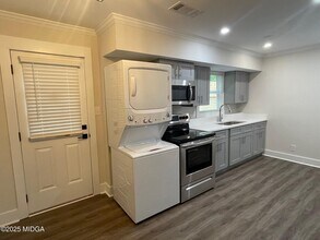 2375 Parker Ave in Macon, GA - Building Photo - Building Photo
