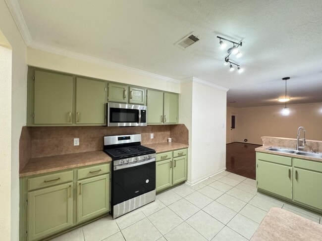 property at 19538 Narcissus Brook Ln