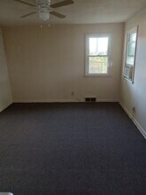 216 E Denver St, Unit 215.5 in Rapid City, SD - Foto de edificio - Building Photo