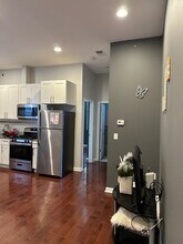 511 South St, Unit 3 in Philadelphia, PA - Foto de edificio - Building Photo