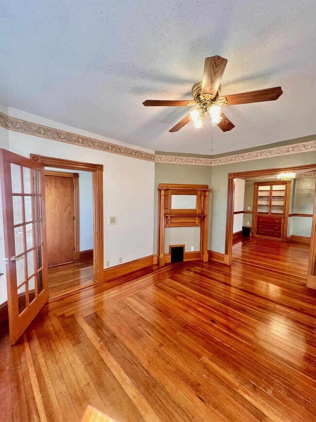 22 Temple St, Unit 3 in Somerville, MA - Building Photo - Building Photo