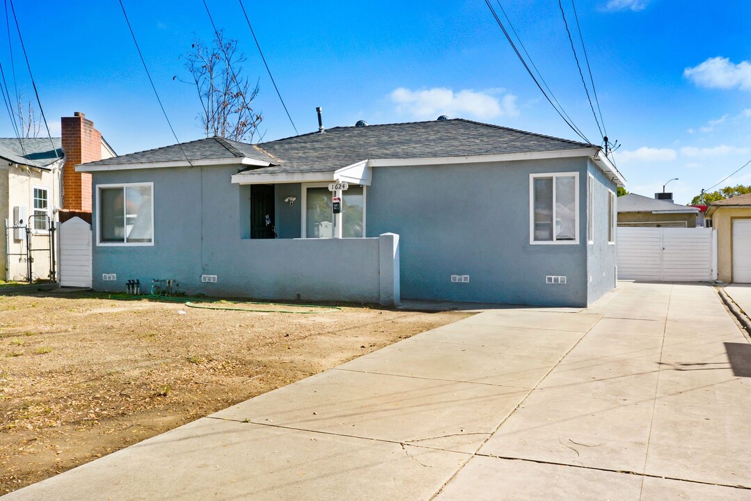 1624 Gordon Ct in Pomona, CA - Building Photo
