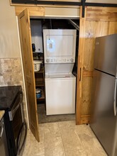 9438 Ranchview Ln N in Maple Grove, MN - Building Photo - Building Photo