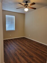 13411 Forest Pines Village Ln in Houston, TX - Building Photo - Building Photo