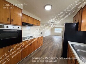 1906 E Linden St in Caldwell, ID - Building Photo - Building Photo