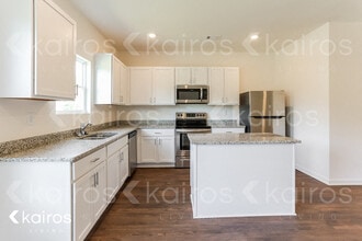 131 Dudley Wy in Cartersville, GA - Building Photo - Building Photo
