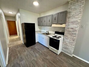 61 Washington Ave in Rensselaer, NY - Building Photo - Building Photo