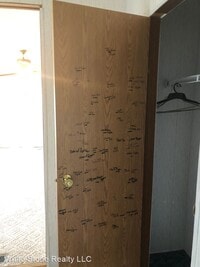 1425 E Murray St photo'