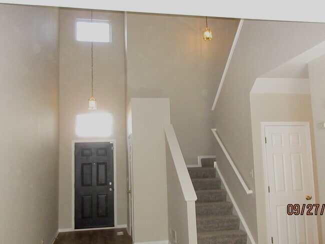 3530 Blue Ridge Ct in Carpentersville, IL - Building Photo - Building Photo