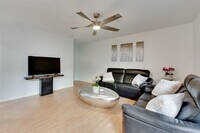 4319 Bettis Dr photo'