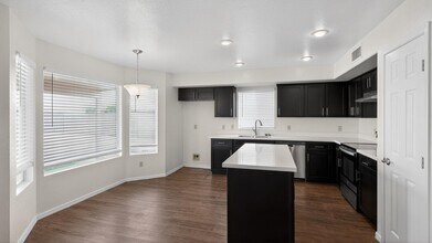 7702 W Boca Raton Rd in Peoria, AZ - Building Photo - Building Photo