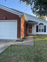 409 Colby Ridge Blvd in Winchester, KY - Building Photo