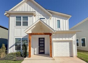 13112 Maplewood Ave in Oklahoma City, OK - Building Photo