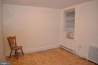 810 D St SE in Washington, DC - Building Photo - Building Photo