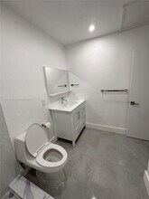 2785 SW 33rd Ave in Miami, FL - Building Photo - Building Photo