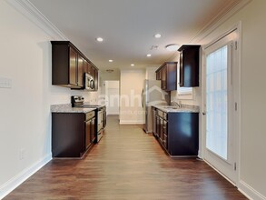 1812 Mahogany Wood Trail in Knoxville, TN - Building Photo - Building Photo