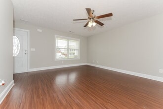 1028 Tammy Sue Ln in La Vergne, TN - Building Photo - Building Photo
