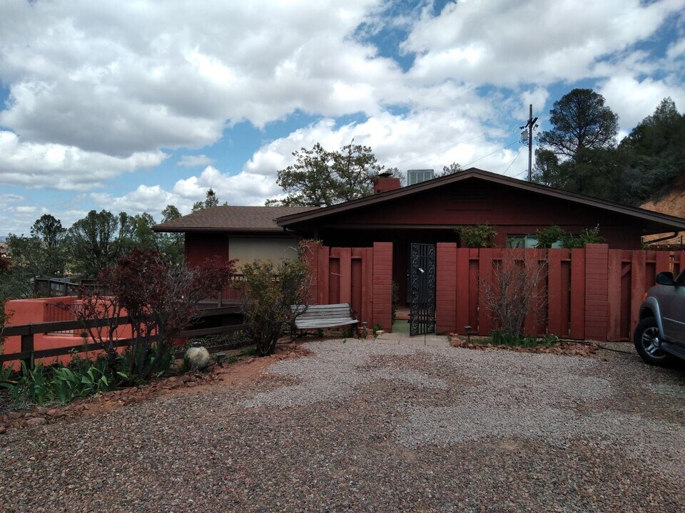 1000 W Gold Nugget Ln in Payson, AZ - Building Photo
