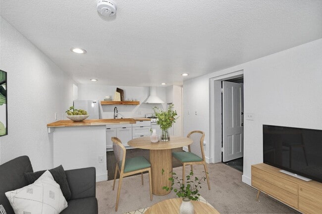 property at 536 Logan St