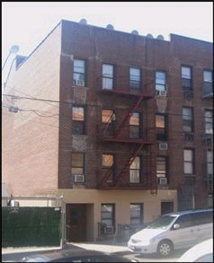 42-68 Ketcham St in Flushing, NY - Foto de edificio