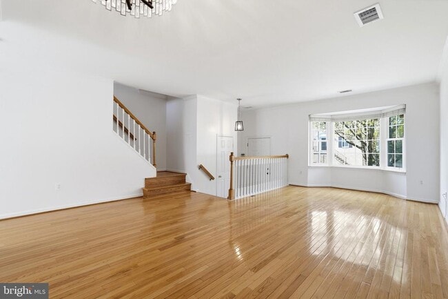 property at 9663 Franklin Woods Pl