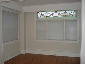 545 49th Av E in Vancouver, BC - Building Photo - Building Photo