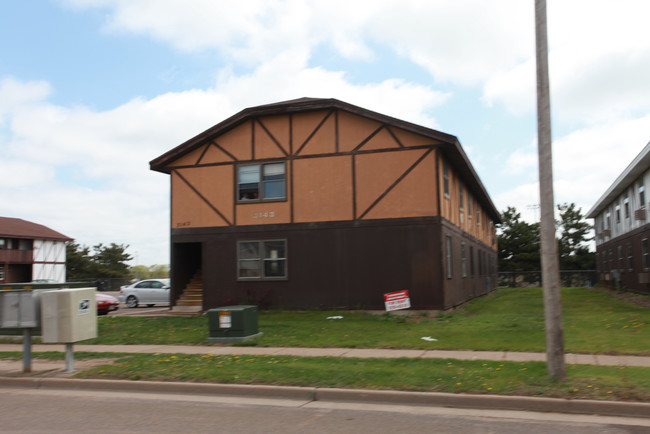 3143 Eldorado Blvd in Eau Claire, WI - Building Photo - Building Photo