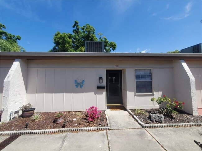 property at 1391 Mission Hills Blvd