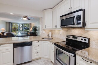 3050 NW 42nd Ave in Coconut Creek, FL - Building Photo - Building Photo