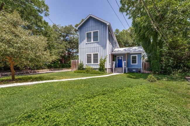 property at 737 E Magnolia Ave