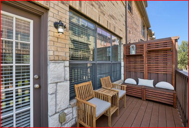 property at 1503 Biltmore Ln