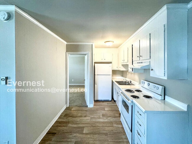 property at 2576 Alcott Rd