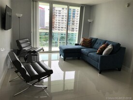 3801 S Ocean Dr, Unit 10V in Hollywood, FL - Building Photo
