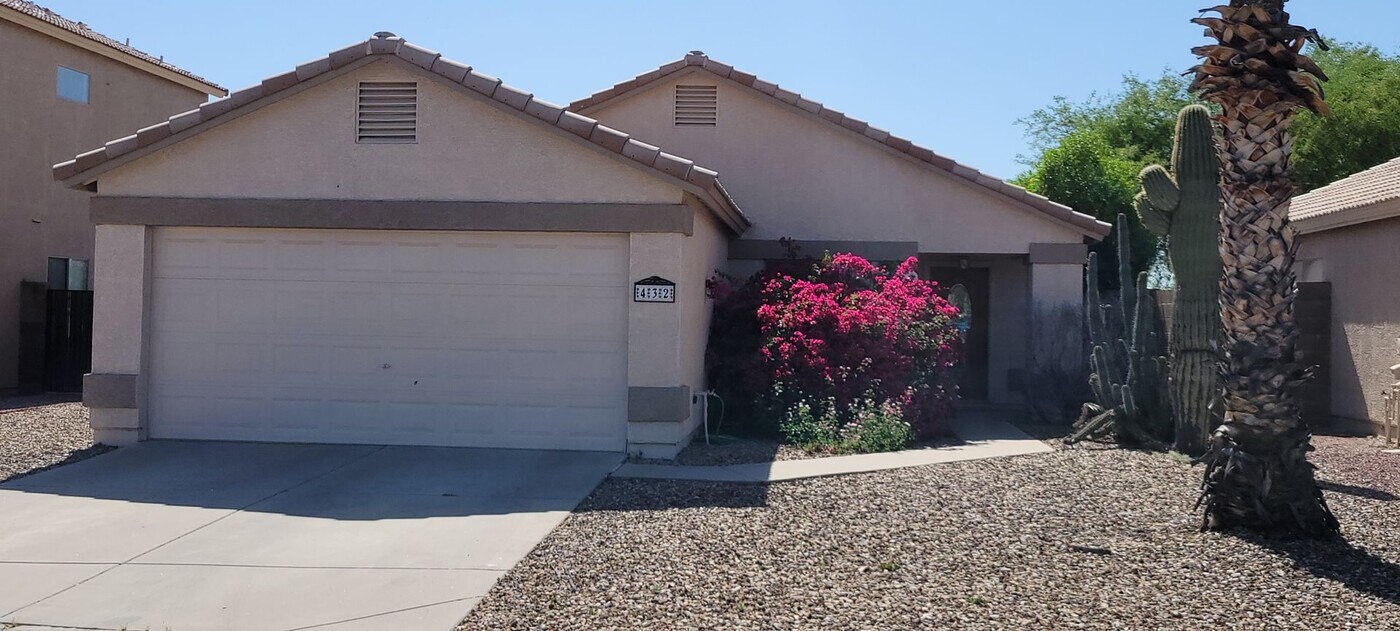 432 N Opal in Mesa, AZ - Building Photo
