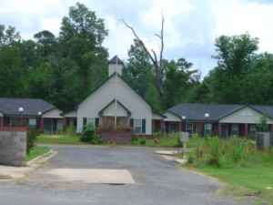 Pine Ridge Manor Apartments in Gurdon, AR - Foto de edificio - Building Photo