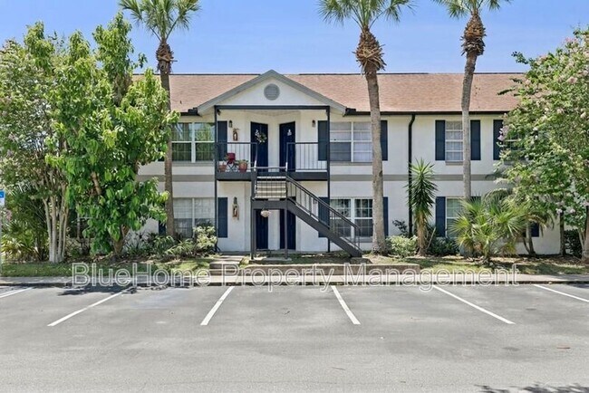 property at 3651 N Goldenrod Rd