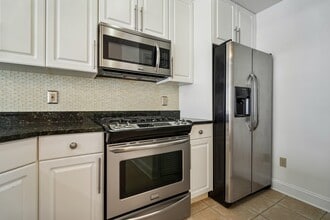 915 Madison St in Hoboken, NJ - Building Photo - Building Photo