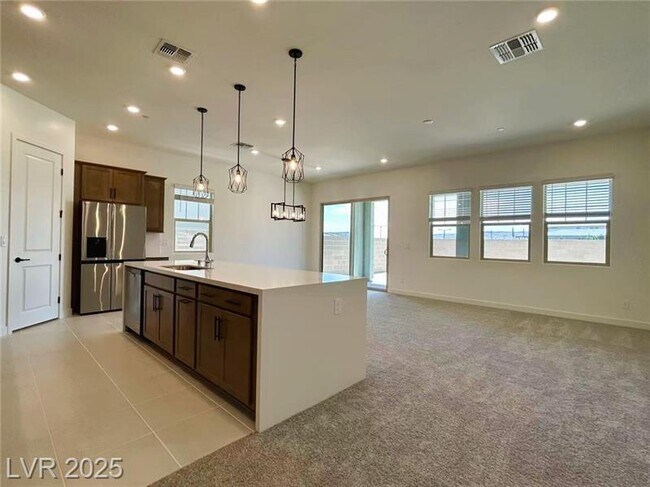 12427 Parkscene Pl in Las Vegas, NV - Building Photo - Building Photo