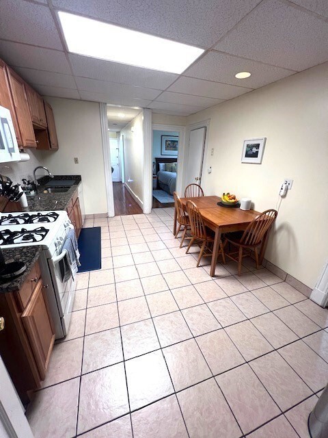 738 E 6th St, Unit 1 in Boston, MA - Building Photo - Building Photo