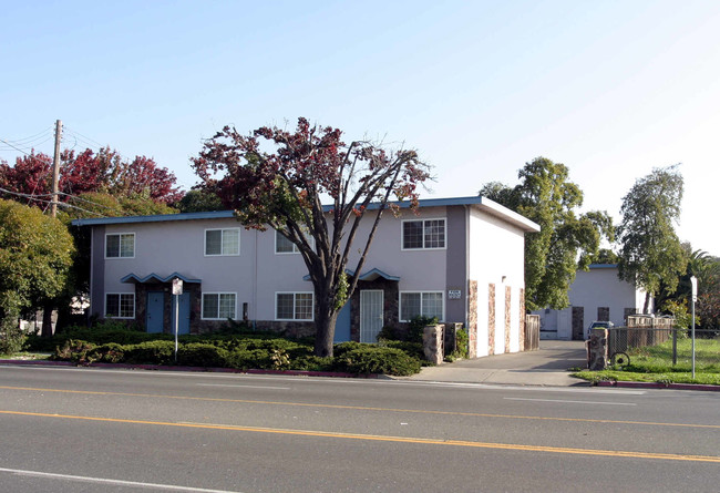 25886-25888 Gading Rd in Hayward, CA - Building Photo - Building Photo