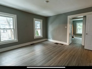 307 St Marks Ave, Unit 2nd Floor in Syracuse, NY - Building Photo - Building Photo